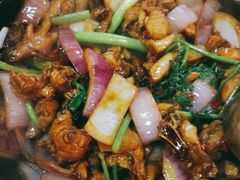鸡煲-胡须佬鸡煲四季火锅(龙珠大道店)