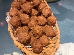 -靠山屯东北农家菜(八龙桥雅苑店)