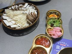 -金会长自助海鲜·烤肉(人民广场店)