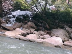 -雅鲁激流探险漂流