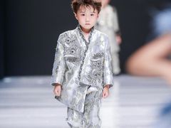 -潮童星少儿模特形体培训(郑州总校)