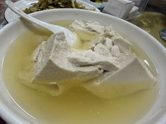 -土砂锅生态山庄·非遗砂锅雅鱼