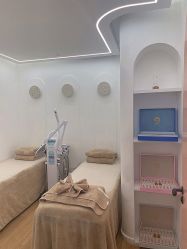 -苗方清颜痘肌研究所