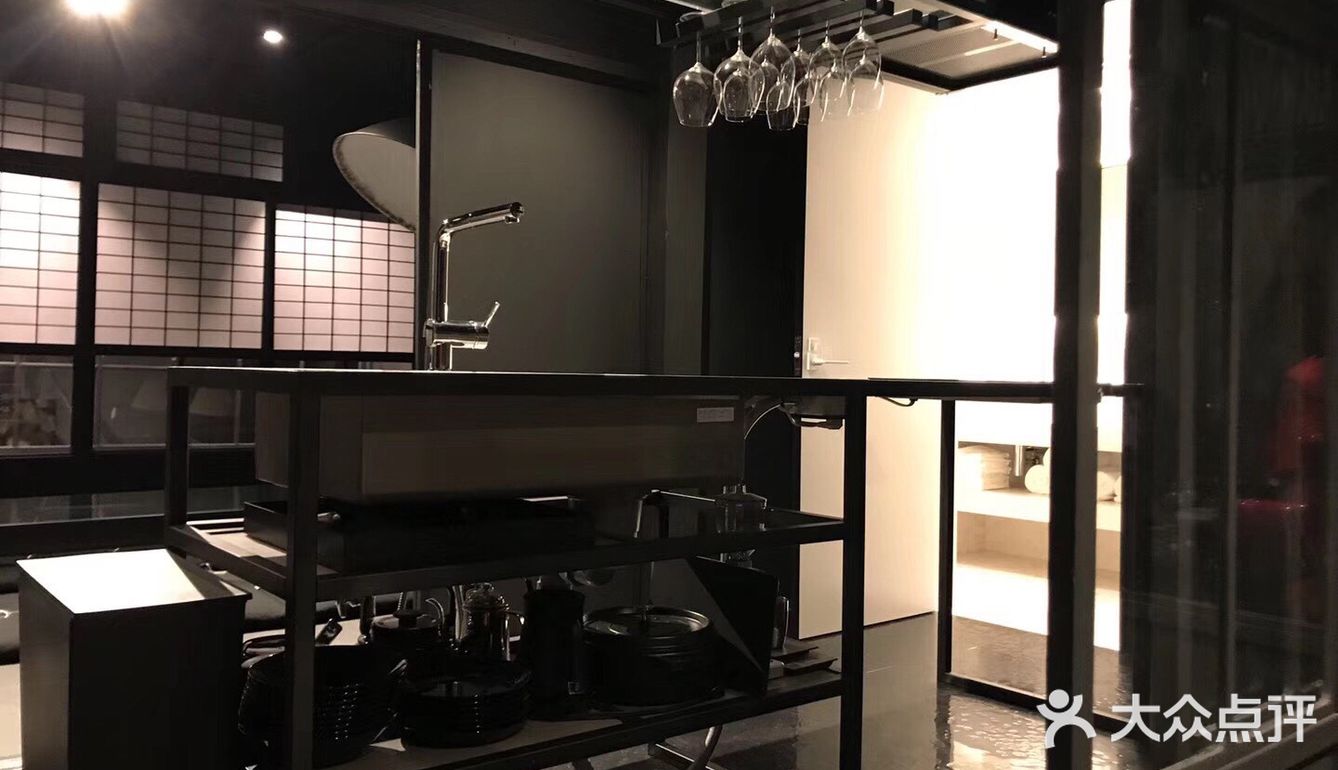 大阪 | 黑色系之高逼格民宿