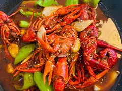 十三香小龙虾-金陵暴走小龙虾·迷踪蟹(凯德MALL店)