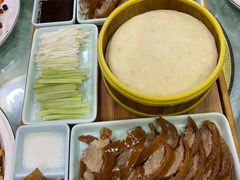 -六和聚传统烤鸭.天津菜(和平店)