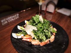 -The ROOF (通盈中心店)