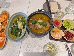 -半山腰·云南菜(侨福芳草地店)