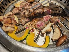-木槿花韩式炭烤·熟成肉工坊(孙文东路店)