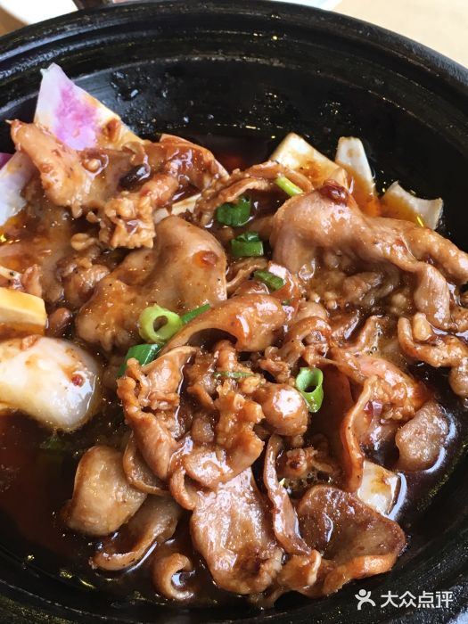 鱼头王(北环中路店)干锅猪舌图片