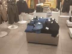 -H&M(鹏欣水游城店)