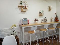 -小涵家蛋糕·咖啡(金山湖花园店)