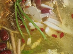 -乙丙丁正宗昭通天麻火腿鸡(总店)