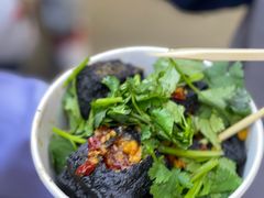 -黑色经典臭豆腐·湖南特产(步行街店)