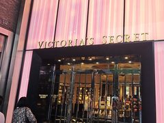 -Victoria's Secret(杭州湖滨银泰in77店)