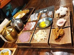 -银米·云南传统过桥米线(双廊黑金冠店)