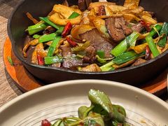 -云海肴云南菜(浦江欢乐颂店)