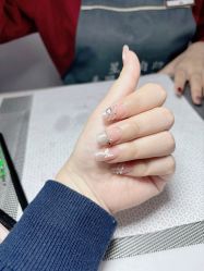 -星辰·新中式美甲美睫工作室
