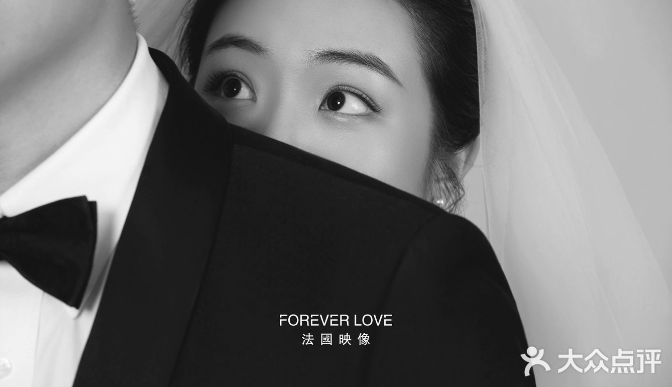 拍纪实大片，我们选择有故事性的视角来延续爱的产生。[爱心]