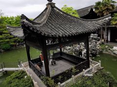 -何园