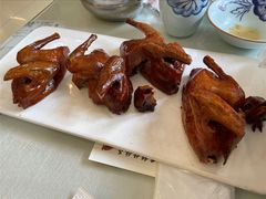 脆皮乳鸽-燕郊烧鸽子(和众店)