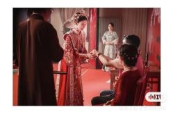 -Lady  Jane高端婚纱礼服馆