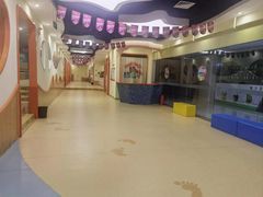 -蓝旗亲子游泳(范湖万达广场店)