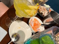 -亚特兰蒂斯-番红花海鲜自助餐厅·鲜活海鲜·小火锅