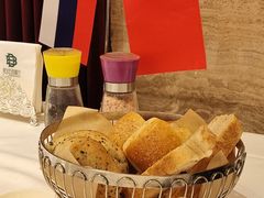 -马克西姆俄罗斯餐厅(通亚街店)