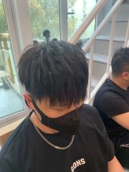 -15C7 男士理发馆 烫染专业店