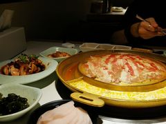 -猪啊牛呀羊啊铜盘烤肉(正大广场店)