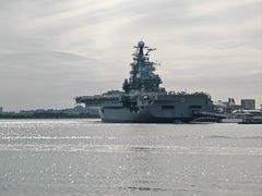 -泰达航母主题公园