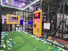 -嗨翻Hi-Fun竞技主题乐园·蹦床亲子生日轰趴(国光1937店)