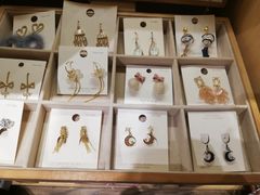 -解忧集市(北京路天河城店)