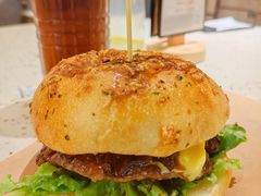 -必胜客(WOW中心城店)