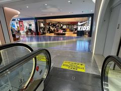 -上海第一八佰伴