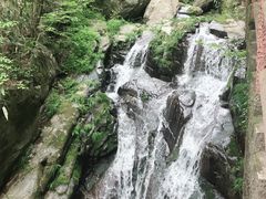 -藏龙百瀑风景区