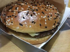 -麦当劳(百联西郊购物中心店)