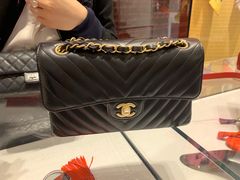 -CHANEL(恒隆广场店)