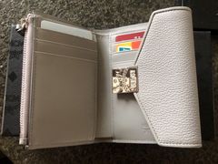 -MCM(比斯特上海购物村店)