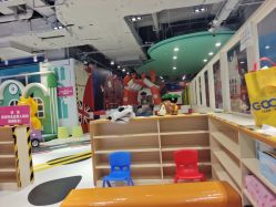 -利奥梦幻主题乐园(爱琴海购物公园店)