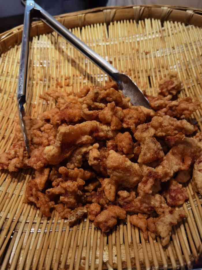 鬼酥肉(重庆总店)-"重庆人最喜欢炸酥肉了,从小吃到大都不腻.