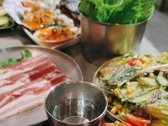 -围炉肉舍丹东海鲜烤肉·烤活鳗(步行街店)