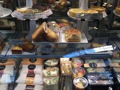 面包甜点陈列柜-星巴克臻选(北京富力家园店)