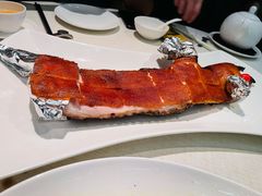 片皮烤乳猪-御宝轩(益丰·外滩源店)