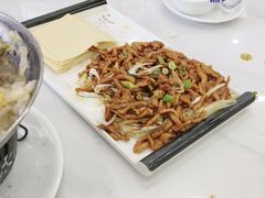 -一口猪海鲜浑锅·东北家常菜