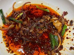 -野山舂·贵州现舂酸汤火锅(鸿通城店)