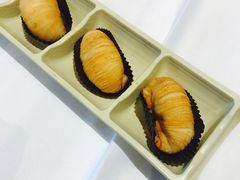 榴莲千丝酥-稻香酒家·34年老字号·港式粤菜(汉街店)