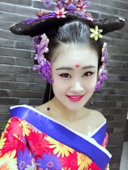 -盘子女人坊古装写真摄影(厦门总店)