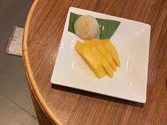 -Let’s Relax Spa(Siam Square One)